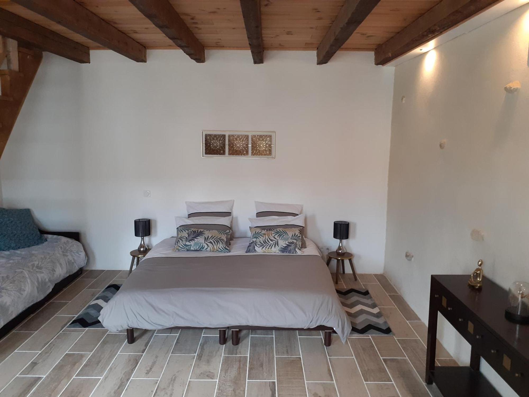 O Calme Otel Brizambourg Dış mekan fotoğraf